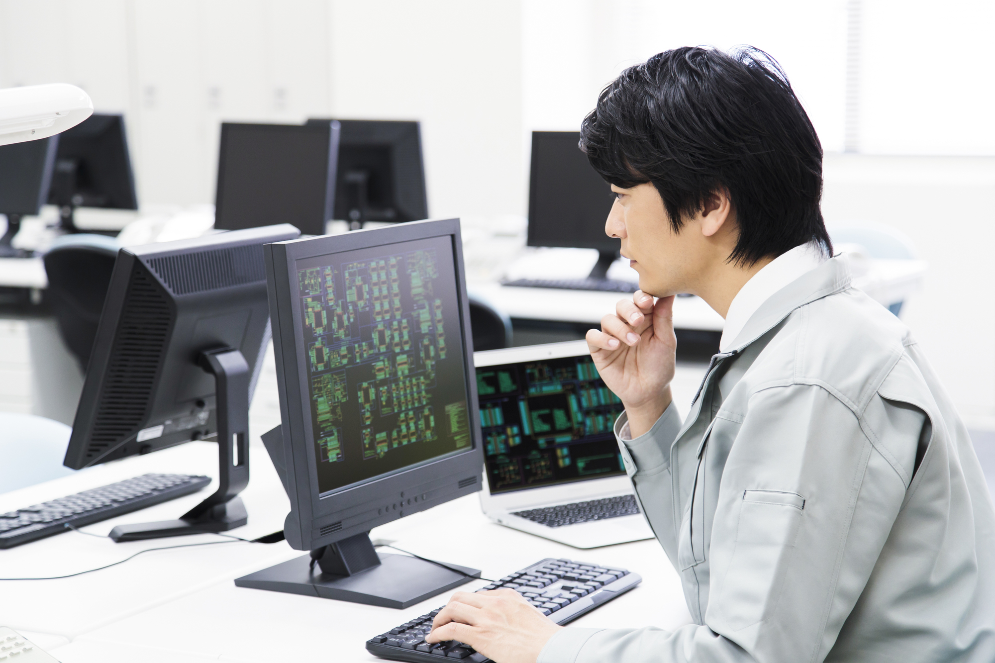 ひとり情シス問題の解決策5選